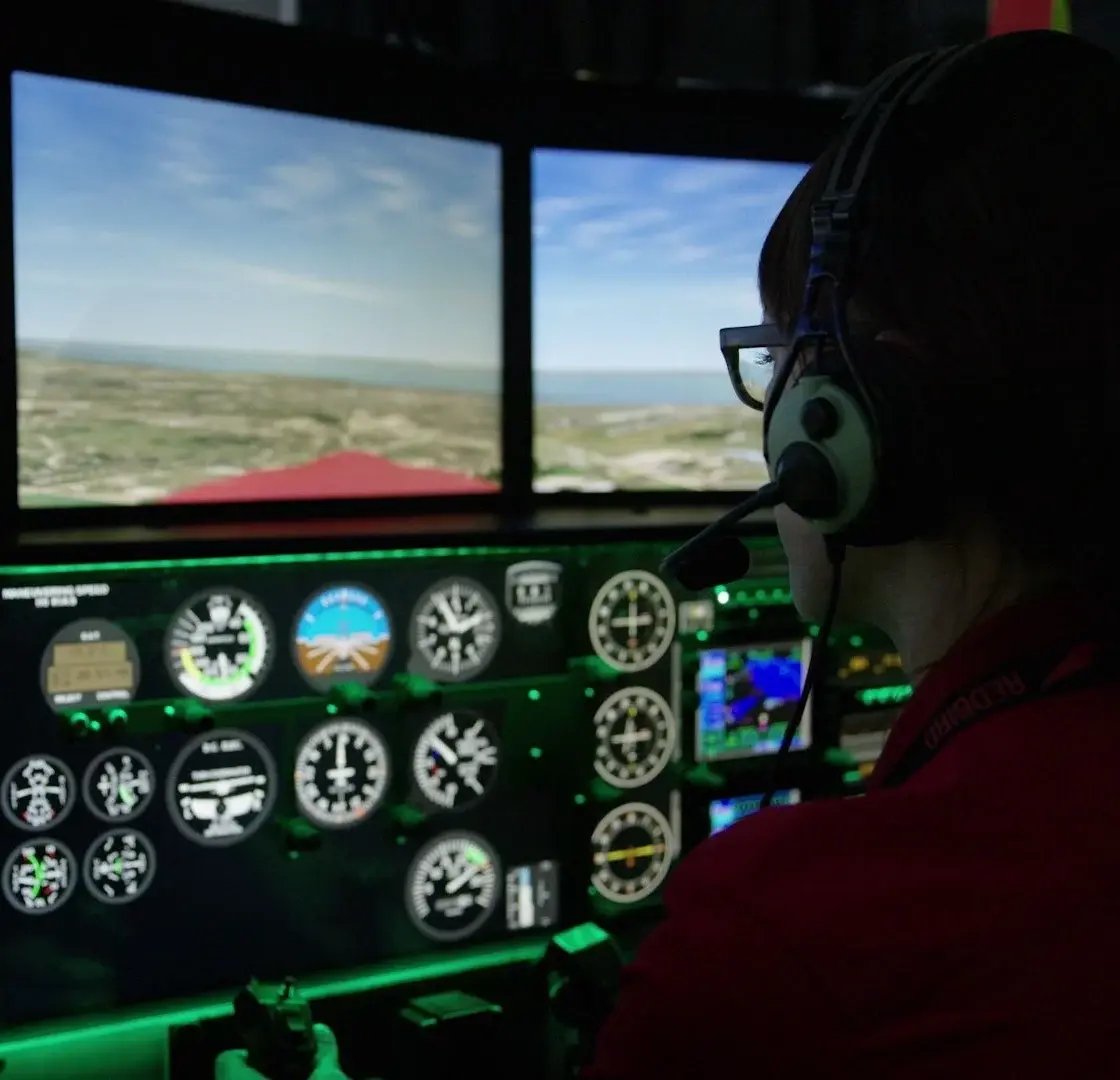 Simulator cockpit 